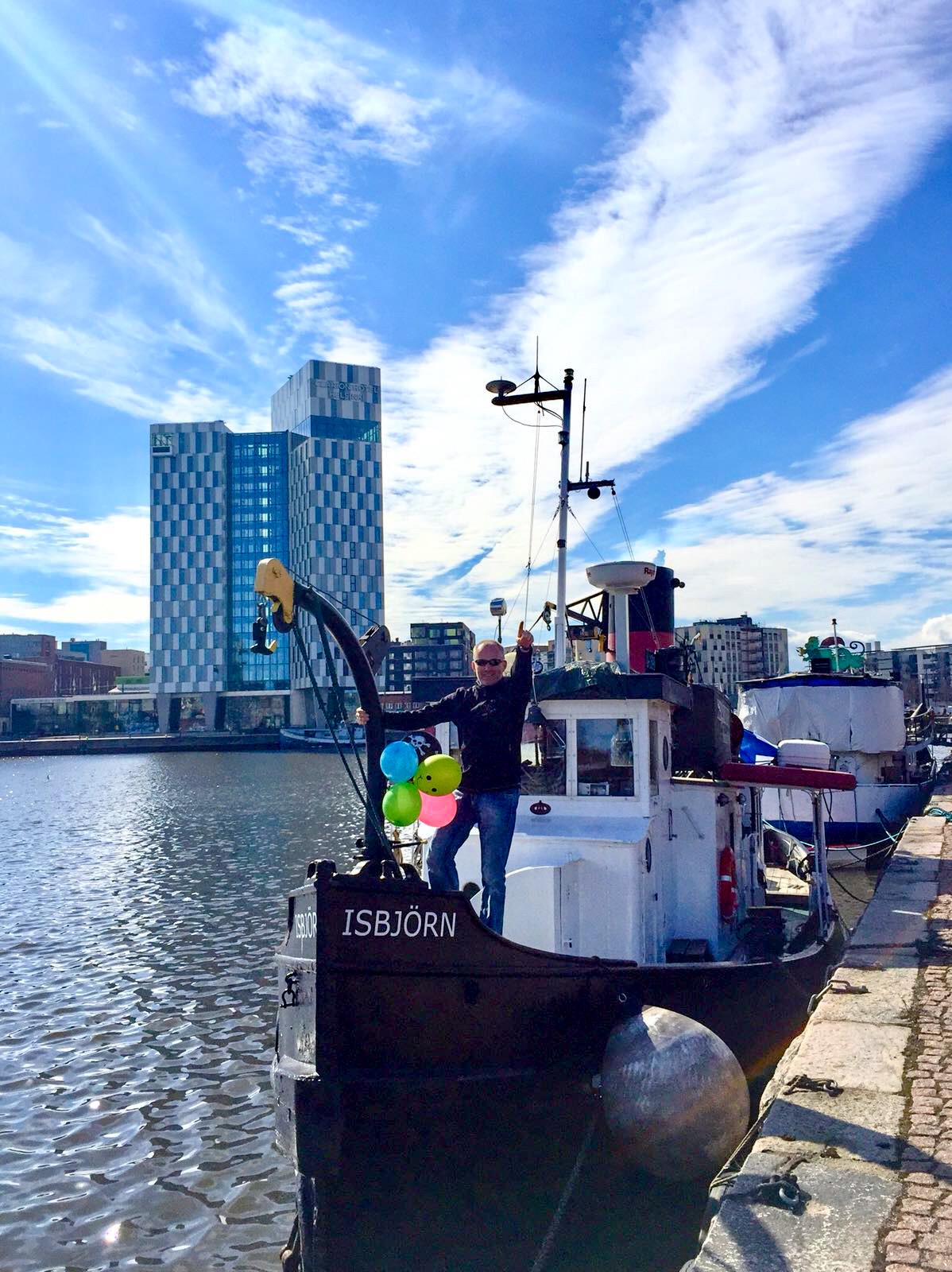 Hietalahti quay on May Day
